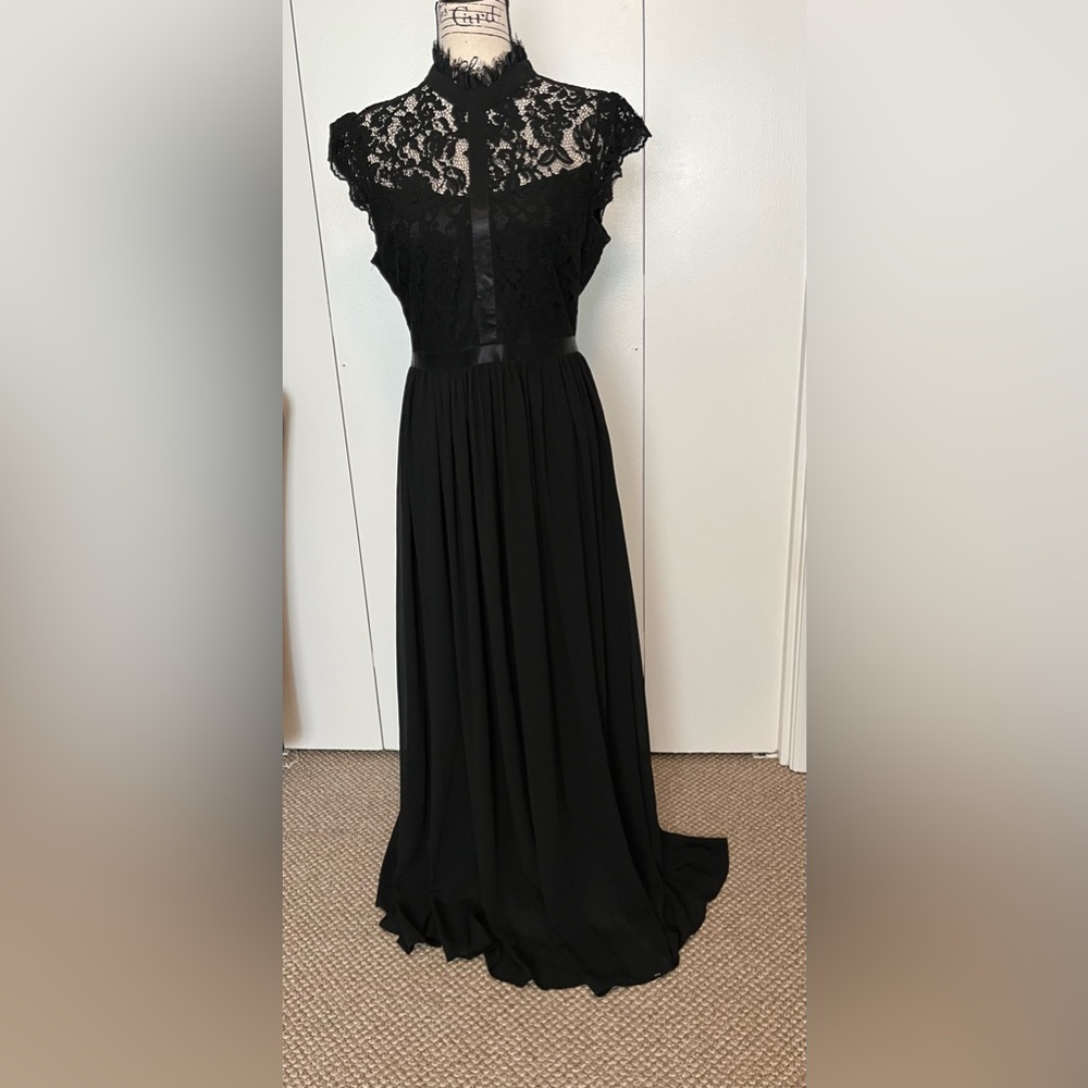 Full-length, lace top, polyester, black dress